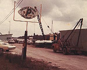Packer Divers Yard